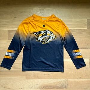 Kids’ NHL Nashville Predators Long Sleeve V-Neck Shirt - Size M (5/6)